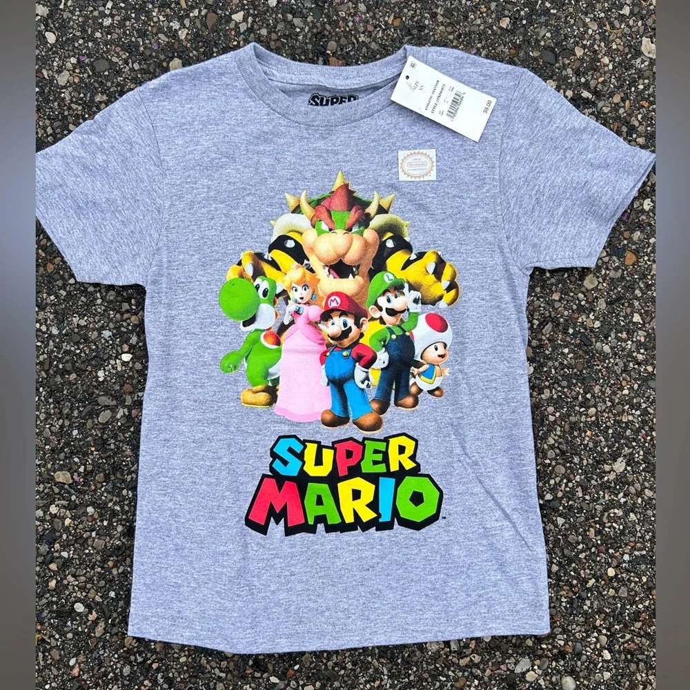 Super Mario brothers T-shirt extra small - Picture 1 of 3